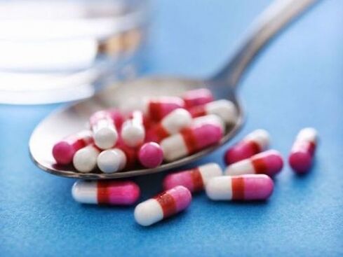 Le traitement de l'ostéochondrose n'est pas complet sans la prescription de divers médicaments.